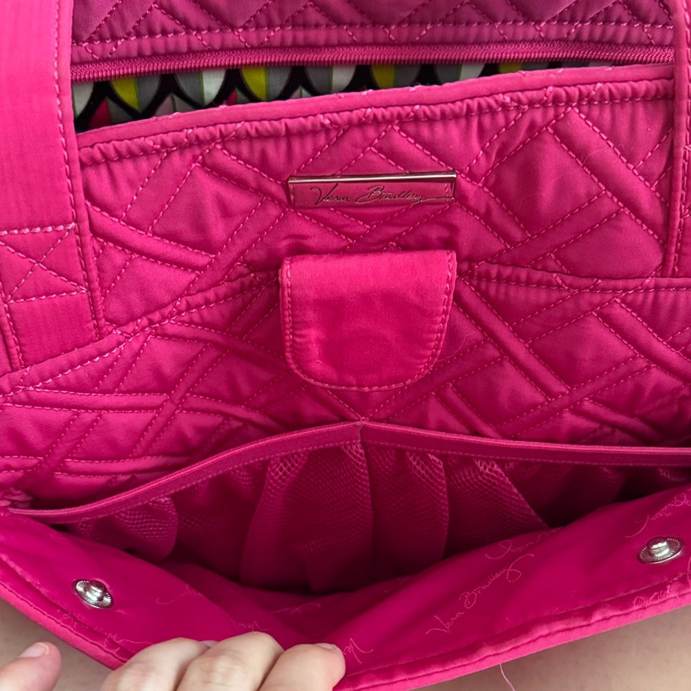 Vera Bradley Quilted Pink Women's Bag - Picture 3 of 9